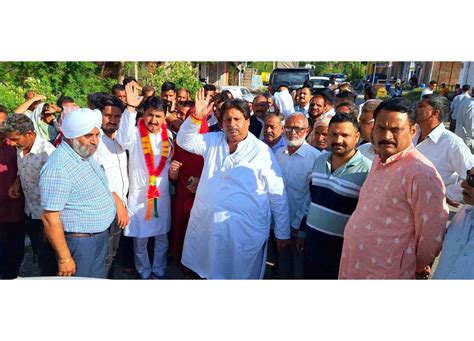 Cong Candidate Raman Bhalla And Other Leaders During Election Campaign