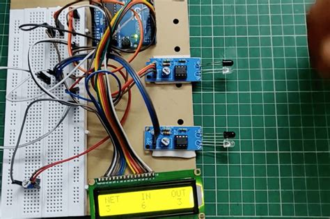 Bidirectional Counter using Arduino | IR sensor based Counter