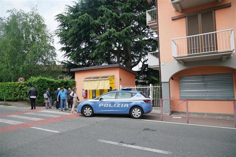 Ivrea Tentano Furto Nella Notte Tabaccaio Spara E Uccide Un Ladro