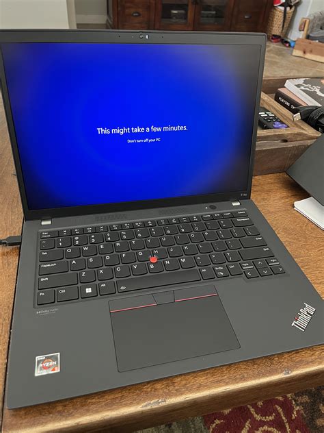 T14s battery life is crazy : r/thinkpad