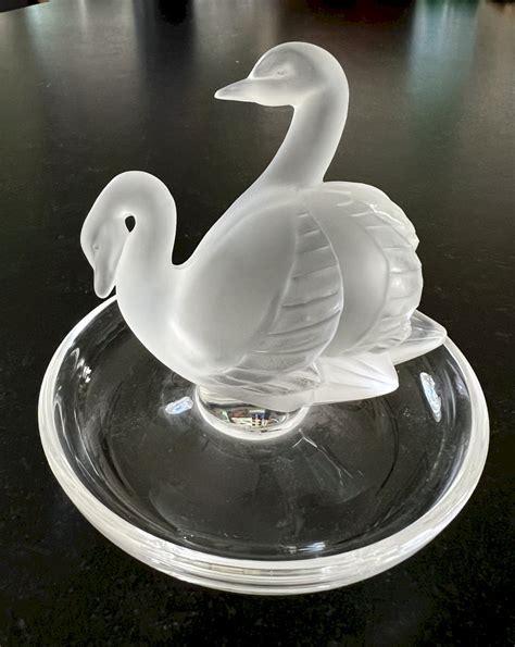 Baguier Lalique en cristal les Cygnes Blanc Transparent Animal René