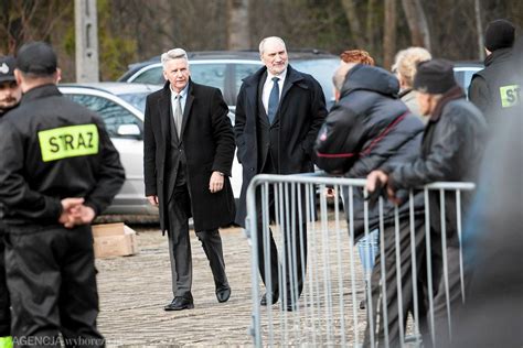 Tajemnice Pana Kazimierza Kierowc Antoniego Macierewicza Jest By Y