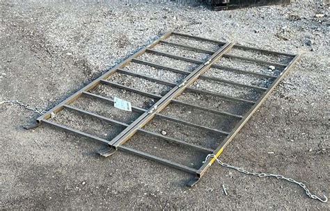 Foldable Tailgate Ramp 44 X 72 Good Albrecht Auction Service