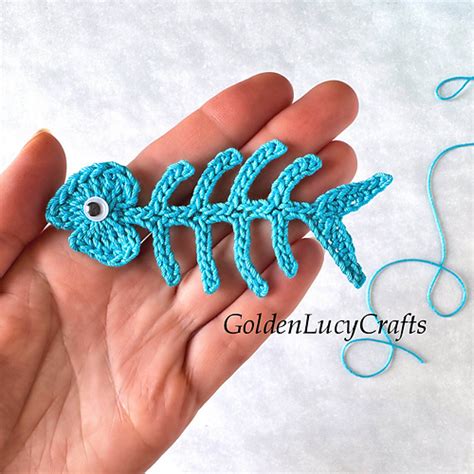 Ravelry Fishbone Applique Pattern By Goldenlucycrafts