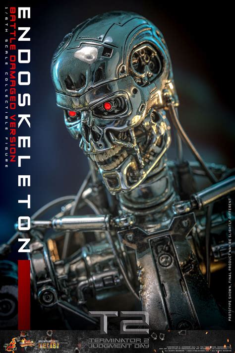 Terminator 2 Hot Toys T 800 Damaged Endoskeleton Figure The Toyark News