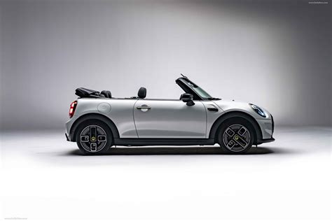 2023 MINI Cooper SE Convertible White Silver - Stunning HD Photos ...