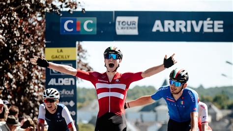 Cyclisme Le Tour De L Avenir De Passage Dans Le Beaujolais Le