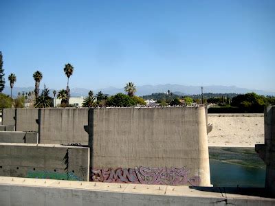 Lurker: LA River Graffiti Work, March 2009 Los Angeles graffiti