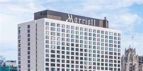 Marriott Downtown Chicago – Enclos