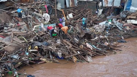 At Least 32 Dead As Flash Floods Sweep Through Half Of Kenya Cnn