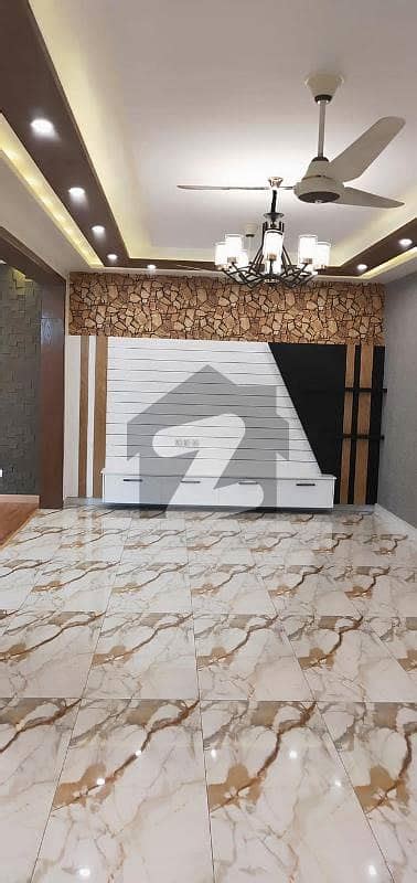 Modern Design 5 Marla Luxury Brand New House For Sale In Lahore Park