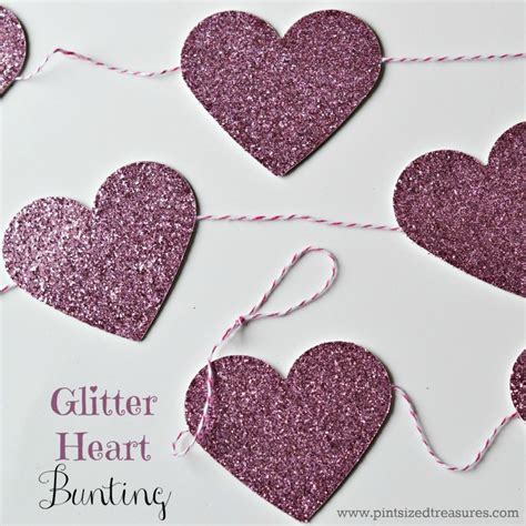 Heart Craft Easy Glitter Heart Bunting · Pint Sized Treasures