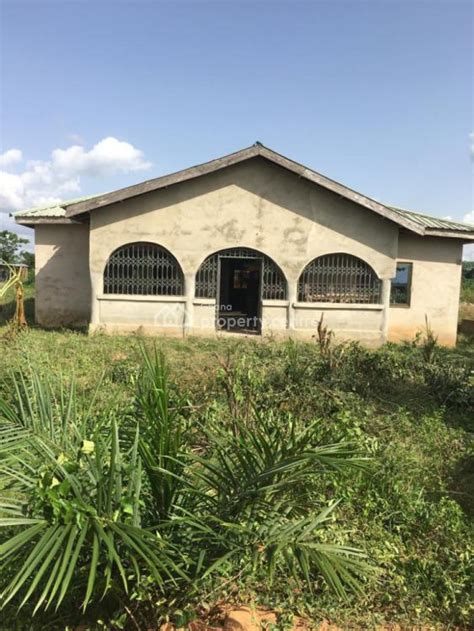 For Sale Spacious Bedroom House On Plots Unfinished Gem Abuakwa