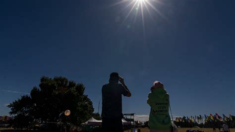 Solar eclipse 2023: Photos, videos from Austin and across Texas