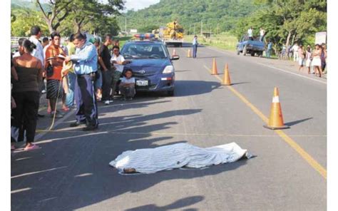 Dos personas fallecieron en accidentes de tránsito este sábado