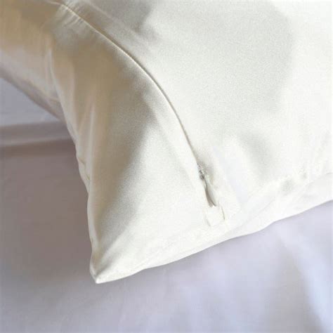 Шелковые наволочки купить на CurlGilr.Shop