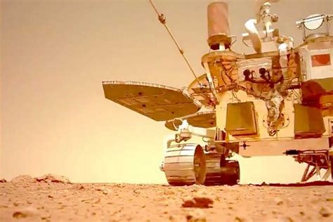 Rover chino descubre extrañas estructuras poligonales debajo de la