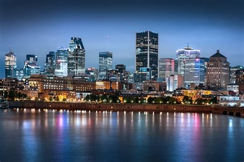 Premium Photo | Montreal skyline by night