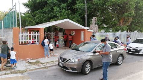 Padres De Familia Toman K Nder Benito Ju Rez Para Exigir Retiro De