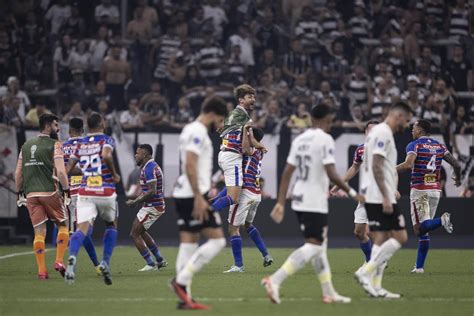 Fortaleza Briga Generalizada Entre Torcedores Movimenta As Redes Realmente Triste Futebol