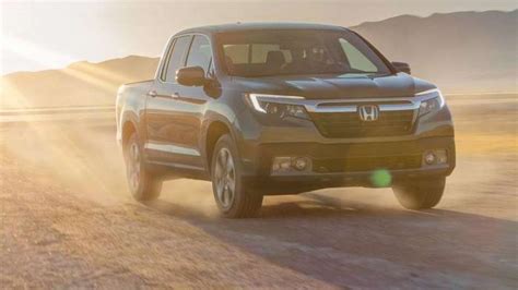 What The Next Generation Honda Ridgeline Mid Size Pickup Desperately Needs Torque News