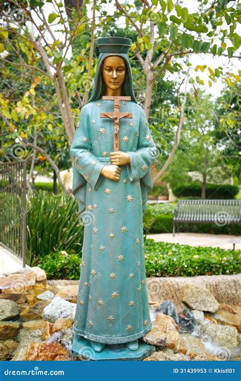 Statue Of The Blessed Virgin Mary Stock Photo 69055512