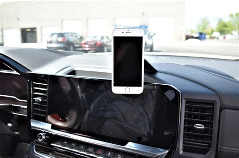 Chevrolet Silverado And Gmc Sierra Phone Mount