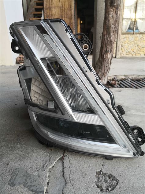 Фар Volvo FH5 FULL LED десен /Фар Волво ФХ 5/Фар Volvo FH 5 Оригинален ...