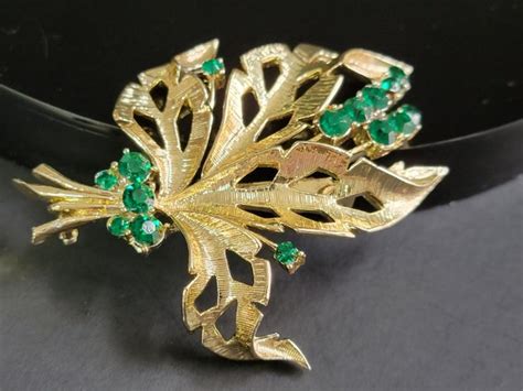 Emerald Green Rhinestone Leaf Brooch Pin Emerald Gree… Gem