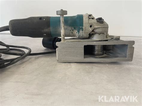 Spårfräs Makita SG1251J, Svalöv, Klaravik auktioner