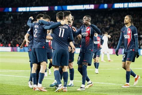 Ligue 1 le PSG sacré champion de France dès mercredi si