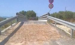 Riparata La Voragine Sul Ponte Strada Riaperta Al Traffico