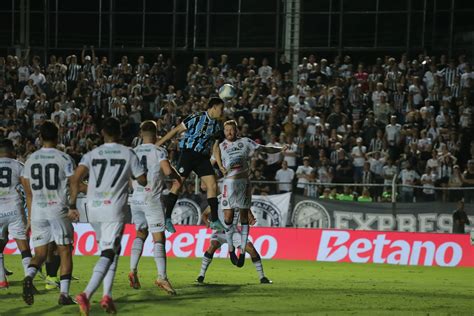 Grêmio Bate O Operário Por 3 A 1 E Avança Para A Próxima Fase Da Copa