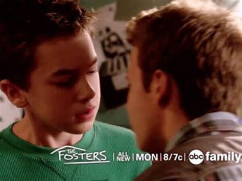 Bacio tra teenager gay più giovani della storia in The Fosters Gay it