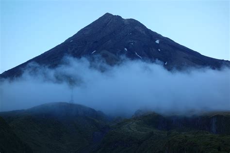 Mt Taranaki summit – jontynz