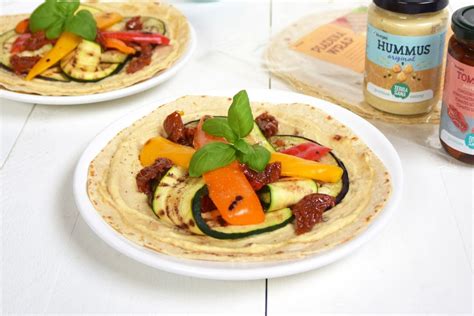 Piadina Met Hummus En Gegrilde Groente Terrasana Positive Eating