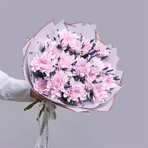 Букет розовых хризантем с лавандой - купить с доставкой в Омске - Лаванда