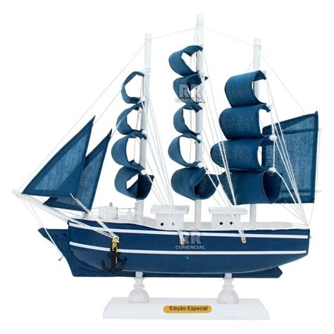 Miniatura Barco Navio Veleiro Madeira Casco Azul 22x4x22cm MadeiraMadeira