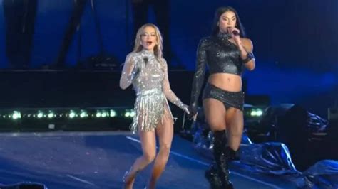 Pabllo Vittar faz participação especial em show de cantora internacional