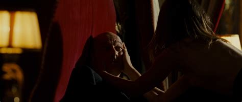 Nude Video Celebs Kasia Smutniak Nude Welcome Mr President Benvenuto Presidente 2013