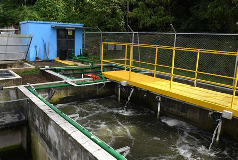 Zurecht Kommen Urheberrechte Jahreszeit Planta De Aguas Residuales