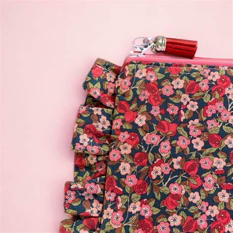 Grande Pochette Volants Trousse Froufrou Liberty Of London Nen S