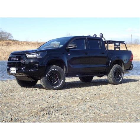 HOT STUFF オフ系 グロスブラック マシニング バークレイハードロック ヒューロン 8 0J 18in IS20 139 7 新品4本 150系 プラド ハイラックス