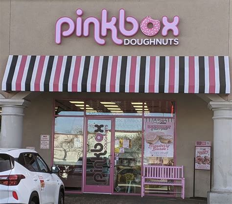 Pinkbox Doughnuts Las Vegas Nevada Bakery Happycow