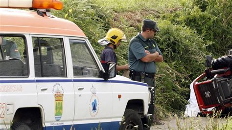 Un Hombre Es Atropellado Por Su Propio Tractor En Ponteareas