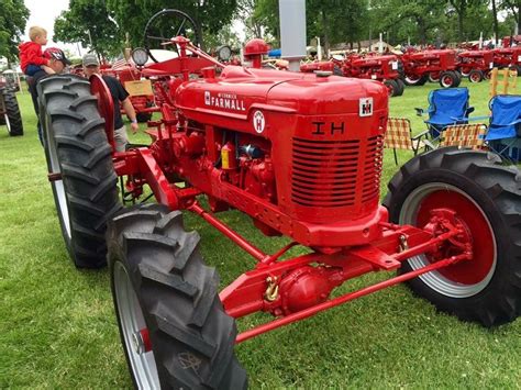 Farmall Super H With Mfwd Farmall Tractors Farmall Tractors