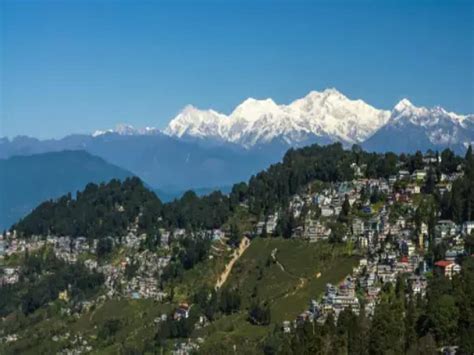 Solang Valley To Ladakh Darjeeling These Are The Best Hill Stations To Visit During Summer