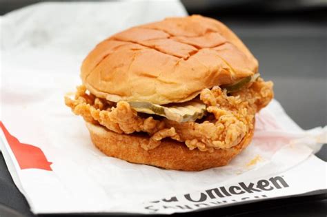 What is on KFC spicy chicken sandwich?