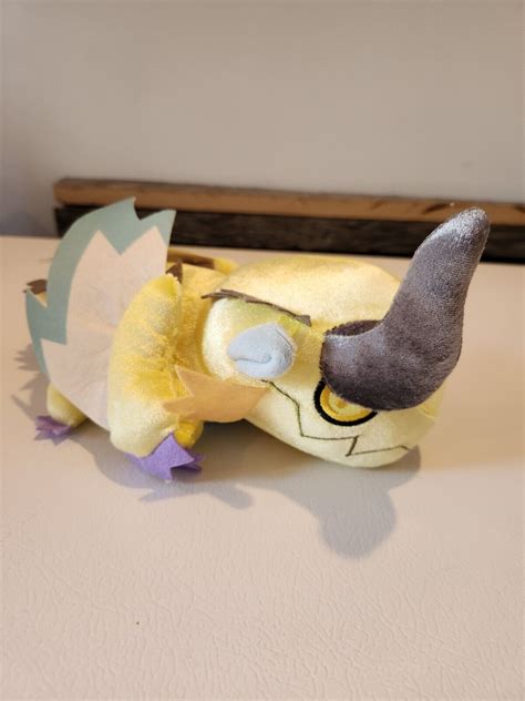 New Capcom Monster Hunter Rise Sunbreak Deformed Plush Toy Shagaru