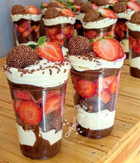 Fature Copo Da Felicidade Cafe Food Buffet Food Mason Jar Desserts